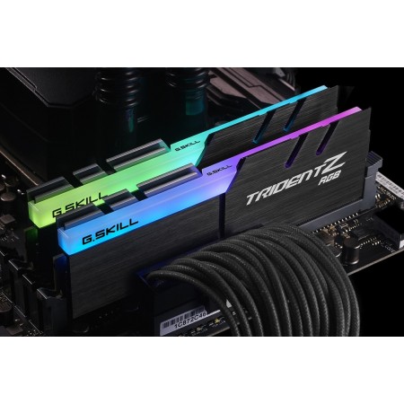 G.Skill Trident Z RGB F4-3200C16D-16GTZR memoria 16 GB 2 x 8 GB DDR4